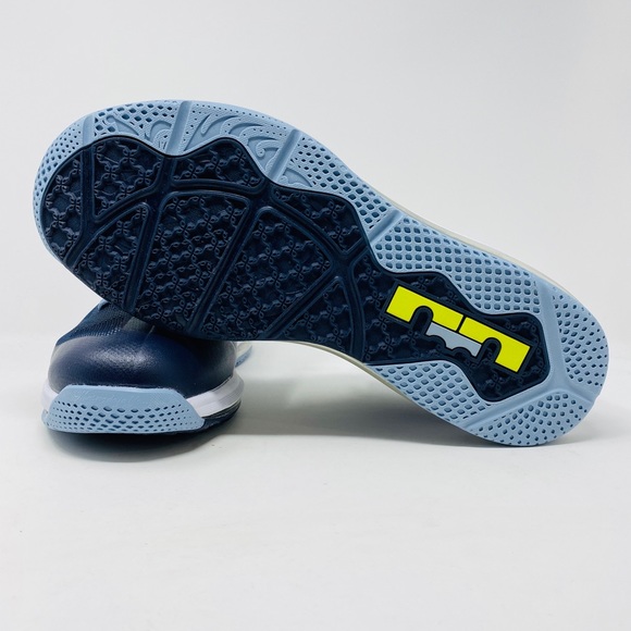 Nike Lebron IX 9 Lows - Picture 4 of 6